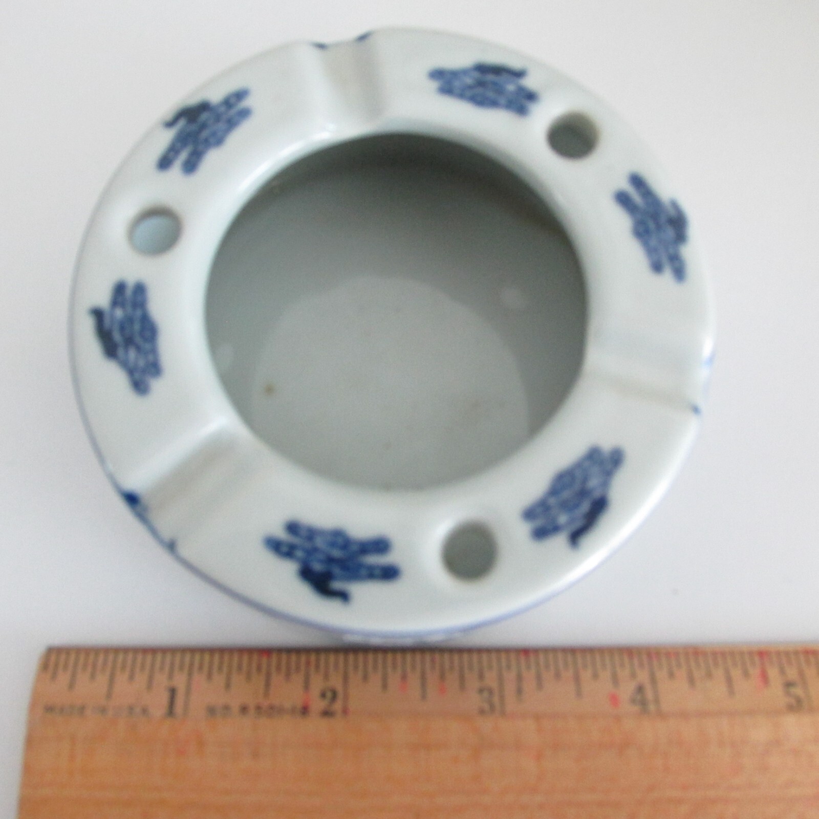 Chinese Jingdezhen Blue & White Porcelain 3 Way Ash Tray + BonusToothpick Holder
