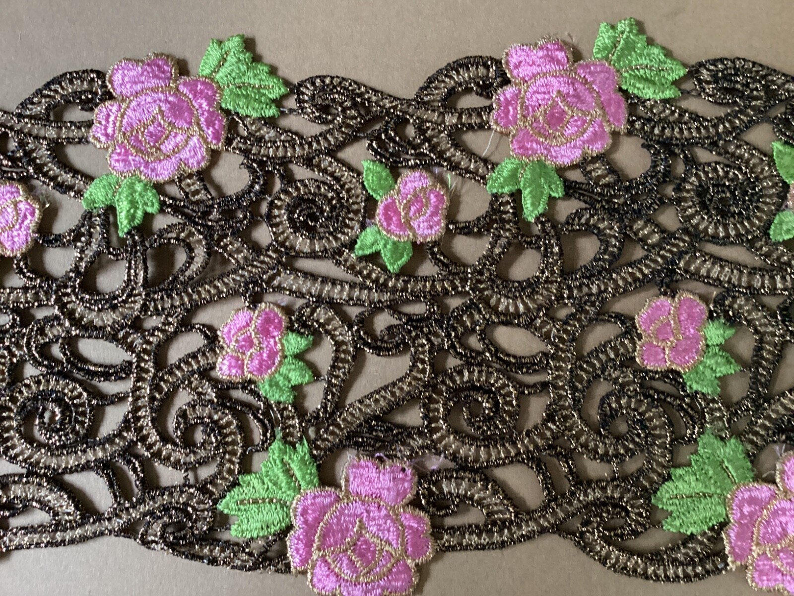 8 1/2 Yds Unique and gorgeous Black And Gold Metallic Floral Venise Lace Edge