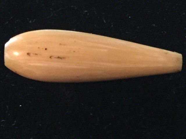 Tear Drop Light BROWN BONE HAIR PIPE CHOKER BEAD PENDANTS 1-1/2″ Vintage