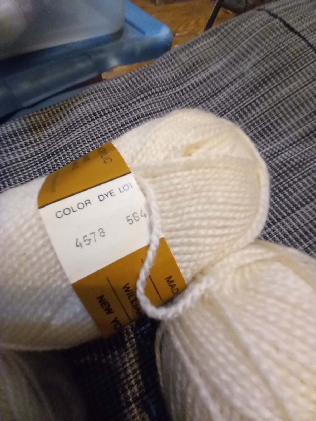 5 Skeins ROLY SPORT Acrylic Yarn #4578 Ivory 2.9 oz