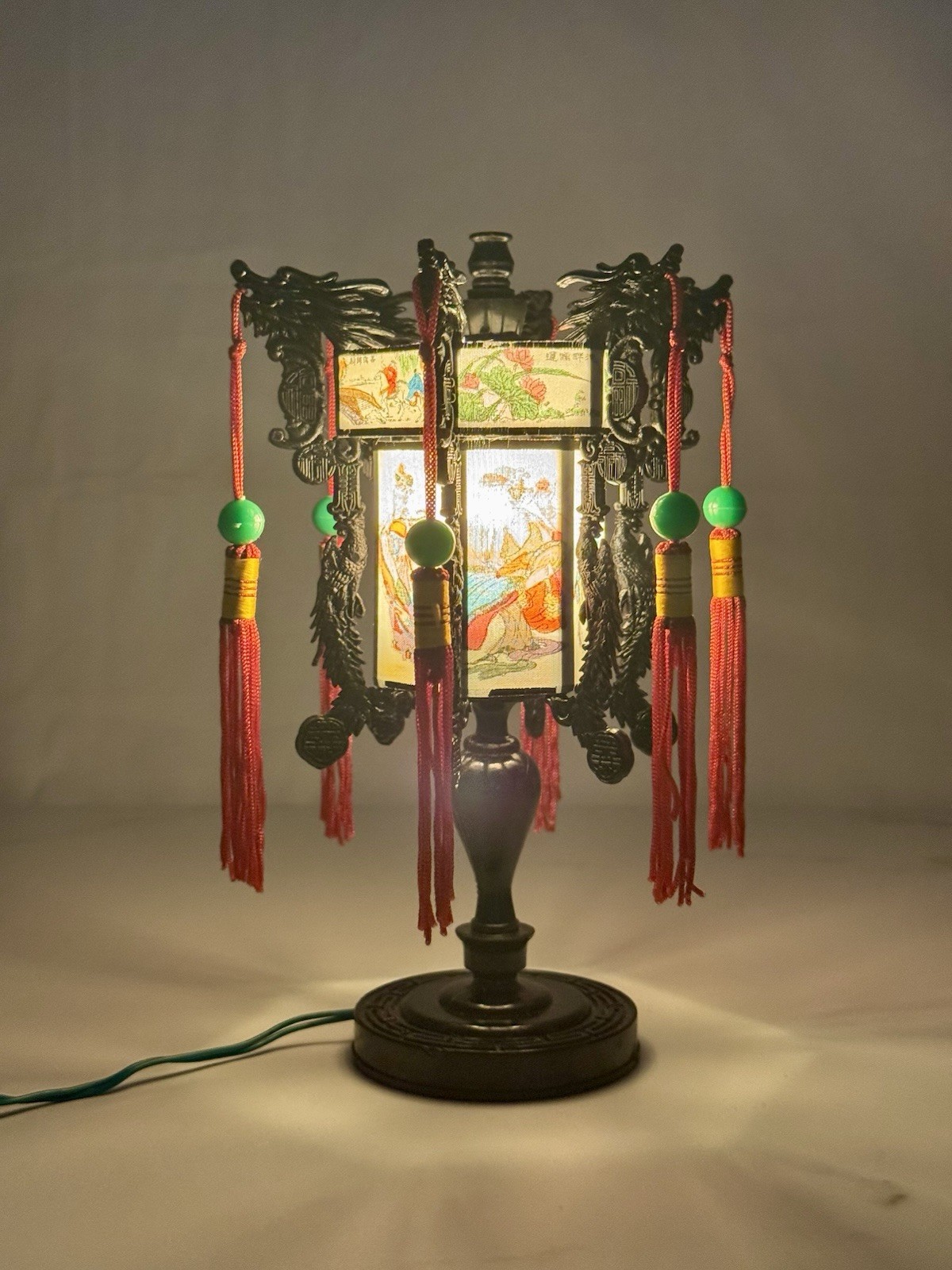Vintage Chinese Dragon Lantern Table Lamp Light Asian Decor Red Tassels w Box