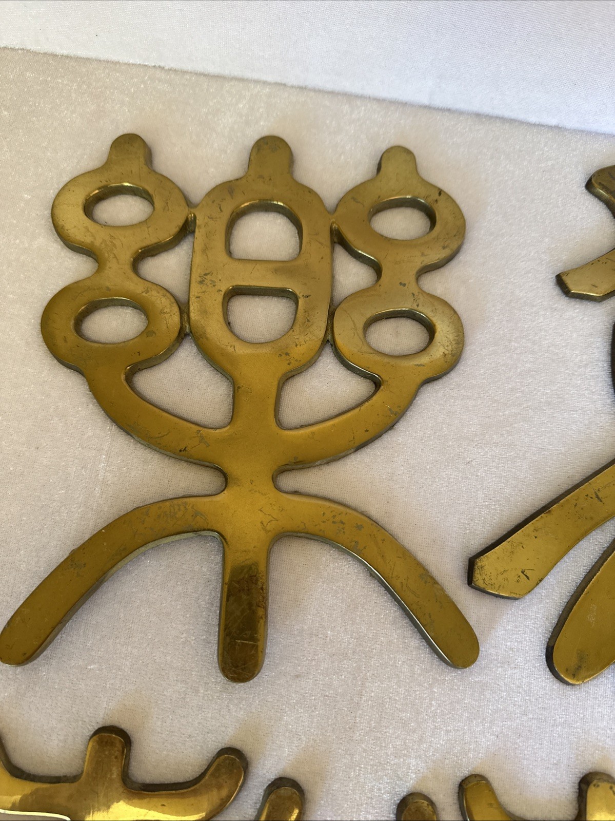 VINTAGE LOT OF 4 BRASS Japan SYMBOL WALL HANGING TRIVET MODERN HOME DECOR