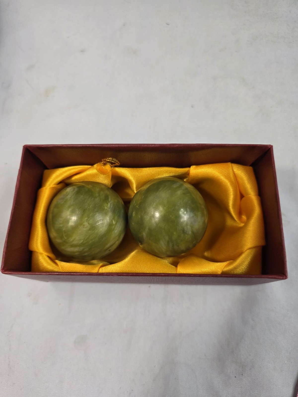 Natural Green Jade Stone Baoding Balls Therapy Blood Circulation Meditation 40
