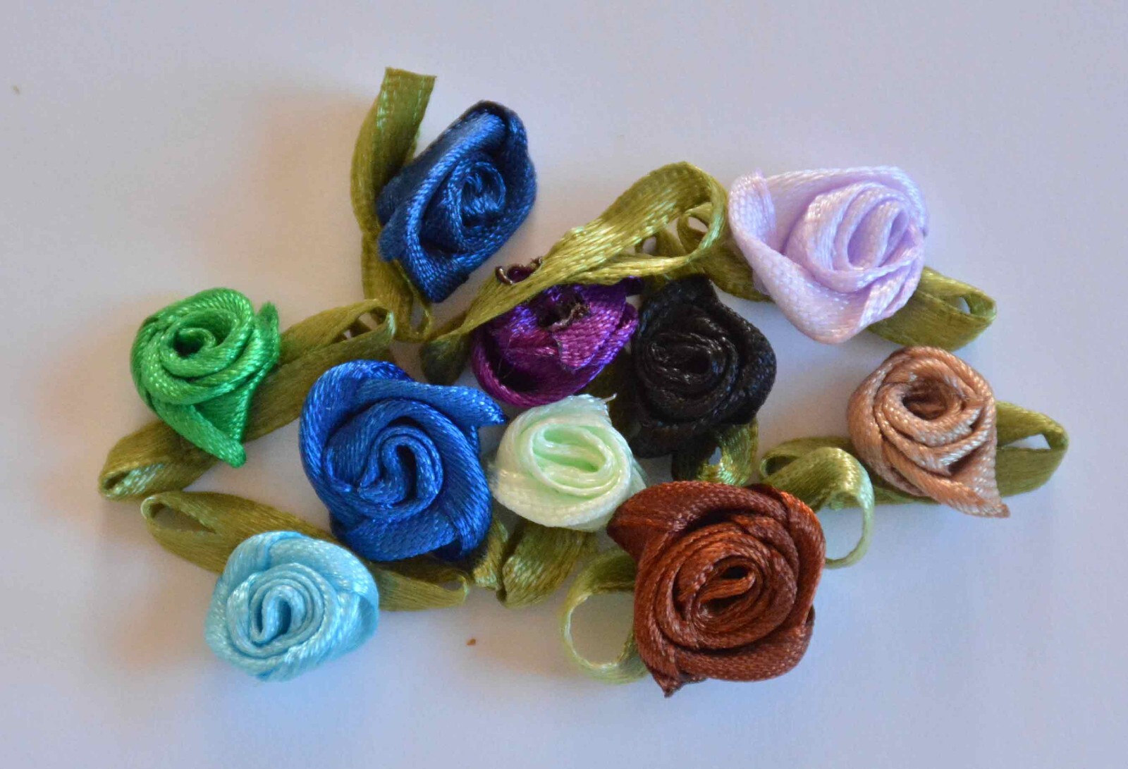 100 Mixed Colors Satin Rosettes / Artificial Rose-like flowers