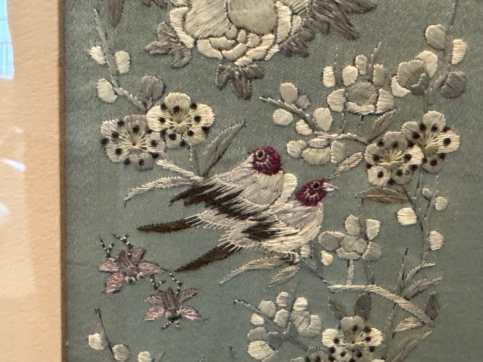 Vtg Antique Chinese Framed Silk Embroidered Textile Birds & Flowers Decoration