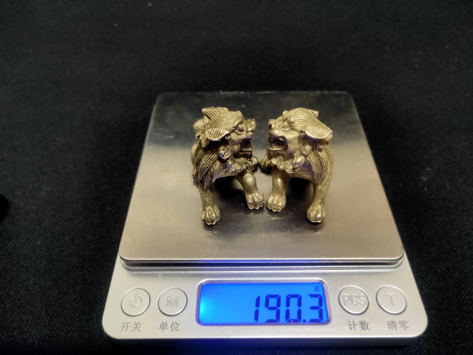 Collectible old tibet silver carved pair foo fu dog door lion guardian statue