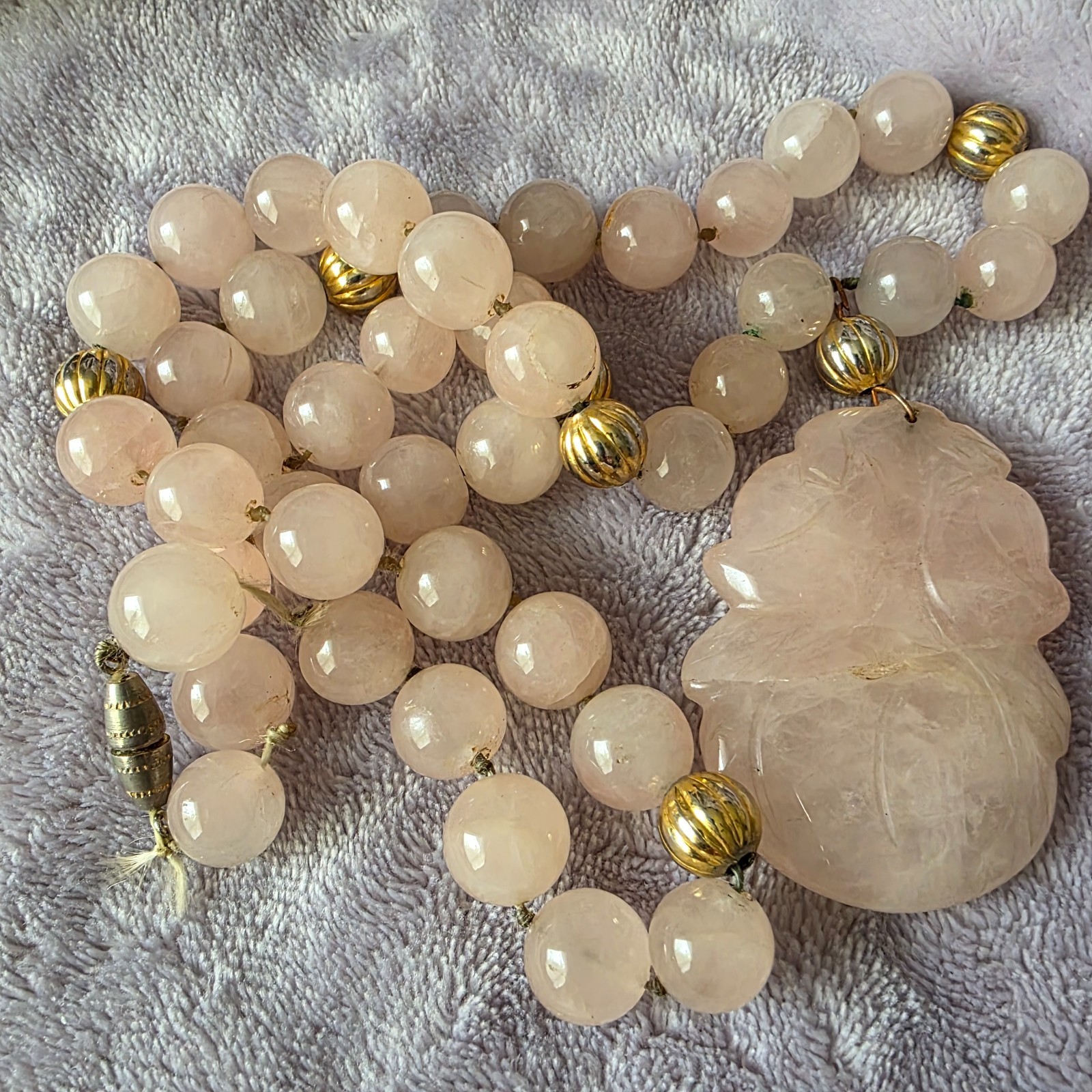 Vtg 1950s Sumptuous Chinese Carved Rose Quartz Lotus Flower Beaded Necklace