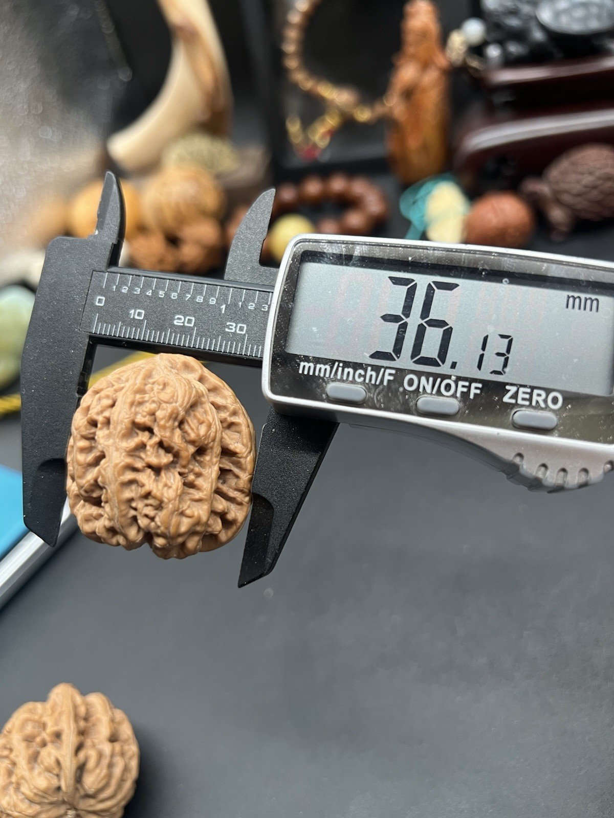 Pair of Match Chinese Health Walnut 36×35×35mm精配文玩核桃～全品平谷小粗筋