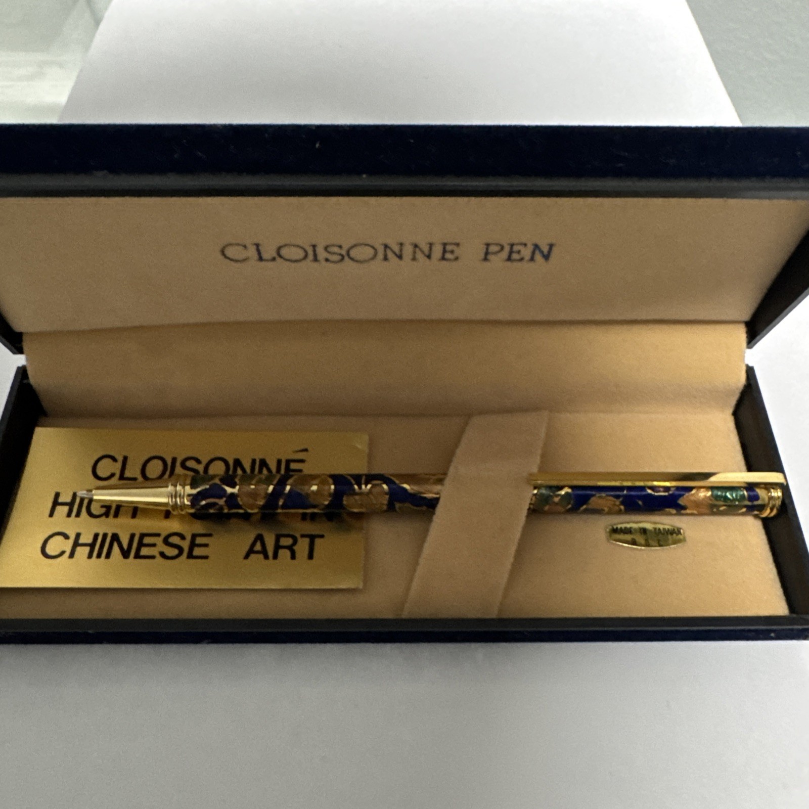 Rare Vintage 1980s Chinese cloisonné high point pen with velvet box