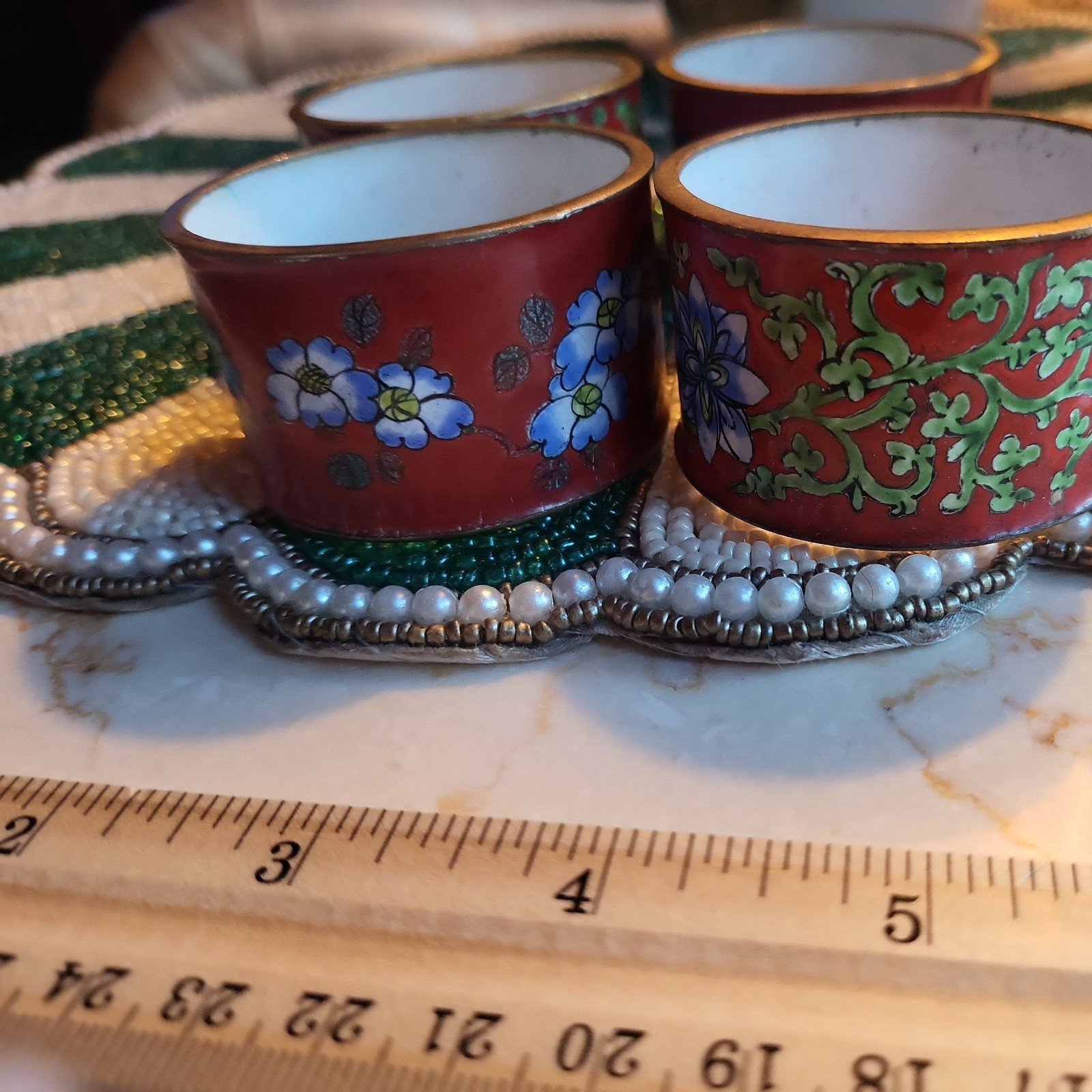 4 Vintage Cloisonné Napkin Ring Enamel red asian Floral Design Unique Multicolor