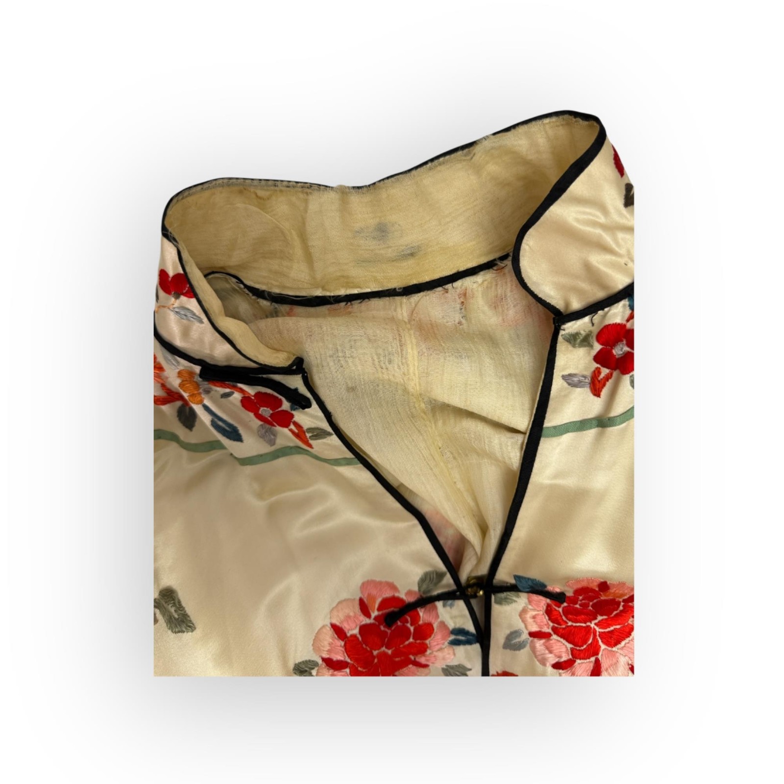 Antique 1920’s Chinese Silk Embroidered Ornate Brass Buttons Butterfly Robe Coat
