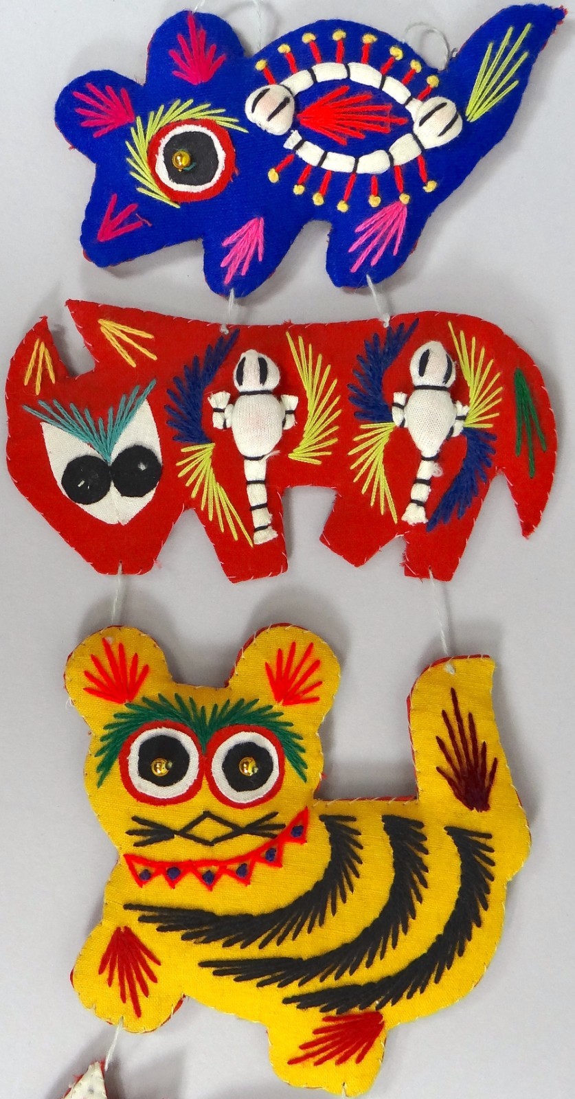 Vtg 1960s Chinese Zodiac Folk Art Handmade Embroidered Felt Animal Ornament 3.5′