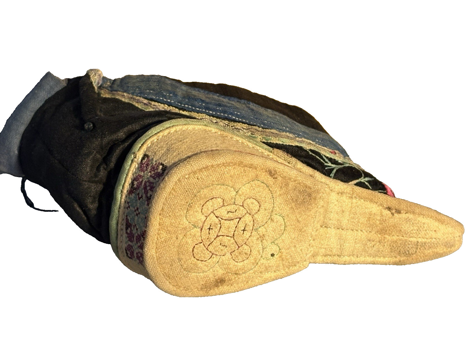 Antique Chinese 19th Cen Qing Dynasty Silk Embroidered Lotus Bound Foot Shoe 4″