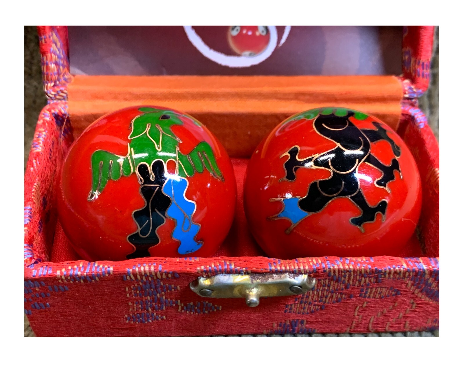 VINTAGE CHINESE HEALTH BALLS HAND THERAPY MUSICAL CHIMES GREAT FOR STRESS/WORRY