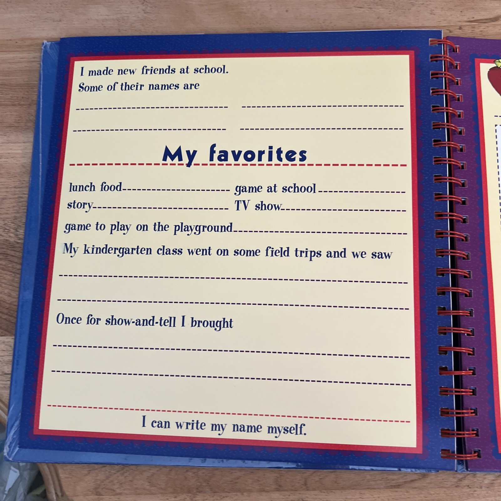 New Seasons School Years Memory Keeper K-12 Spiral PhotoAlbum Scrapbook 2001 Y2K