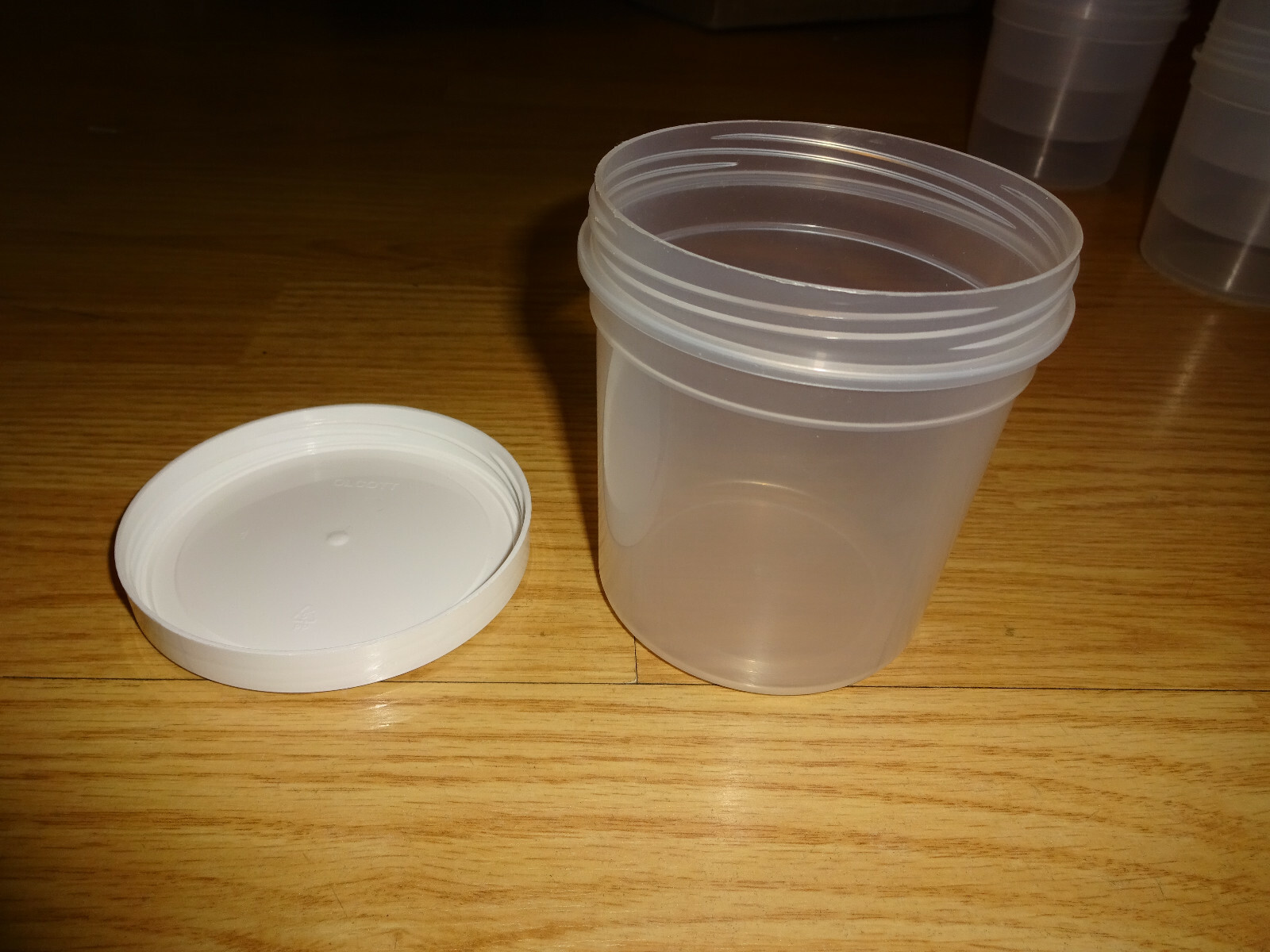 New 16 oz [473 ml] polypropylene round plastic jar w lid pp # 5 durable BPA free