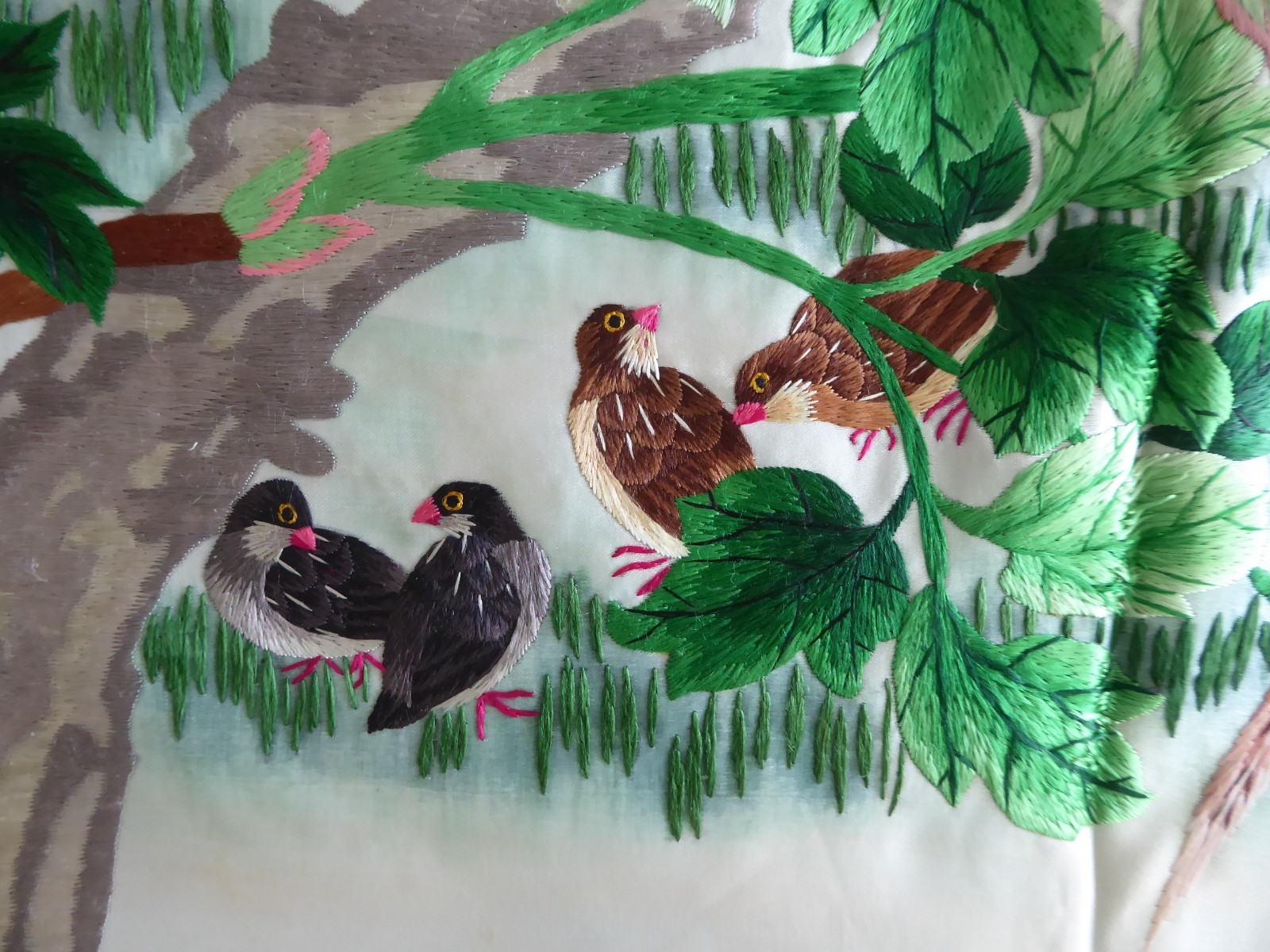 Vintage Chinese Embroidered Silk 100 Birds & Phoenix Lge Panel Bed Cover 29″x60″
