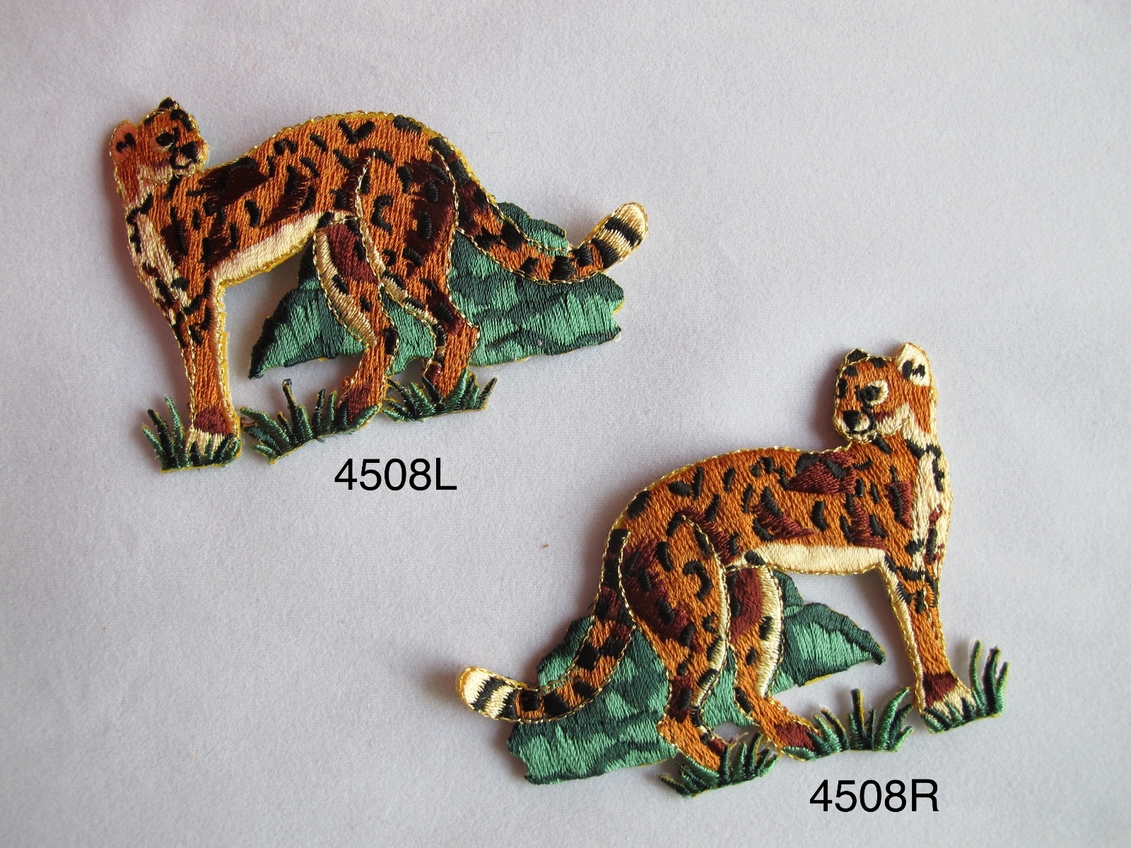 #4508 Left & Right Leopard In The Forest Embroidery Iron On Applique Patch