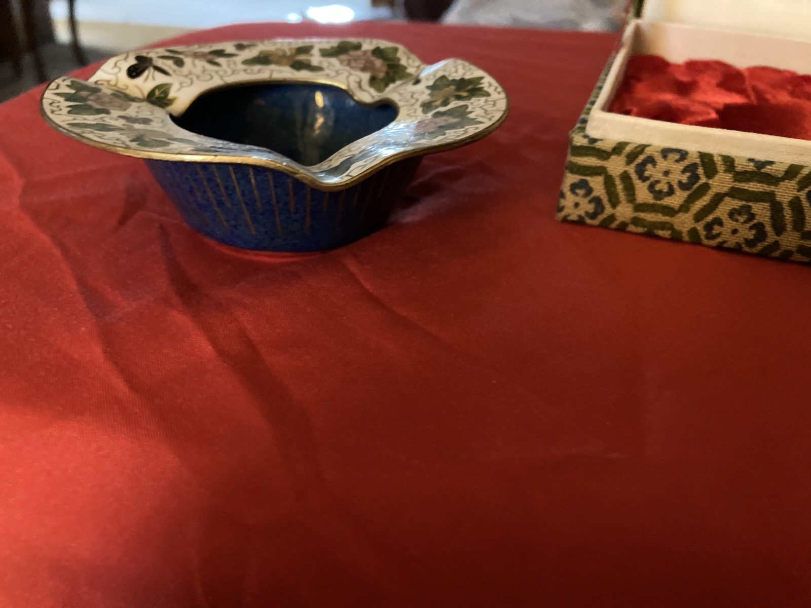 Vtg Chinese Birds & Floral Cloisonne Enamel Brass Cobalt Blue Ashtray W/Box