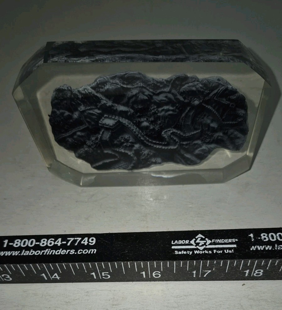 The Great Wall Of China Acrylic Art Statue Paperweight