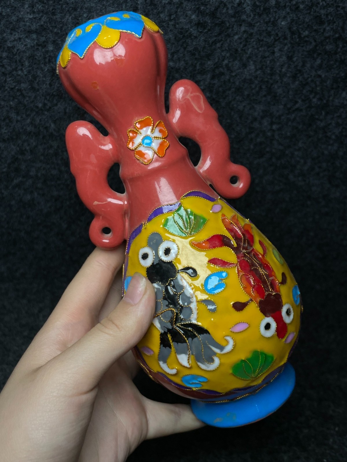 Imperial cloisonn é enamel multicolored glazed porcelain vase