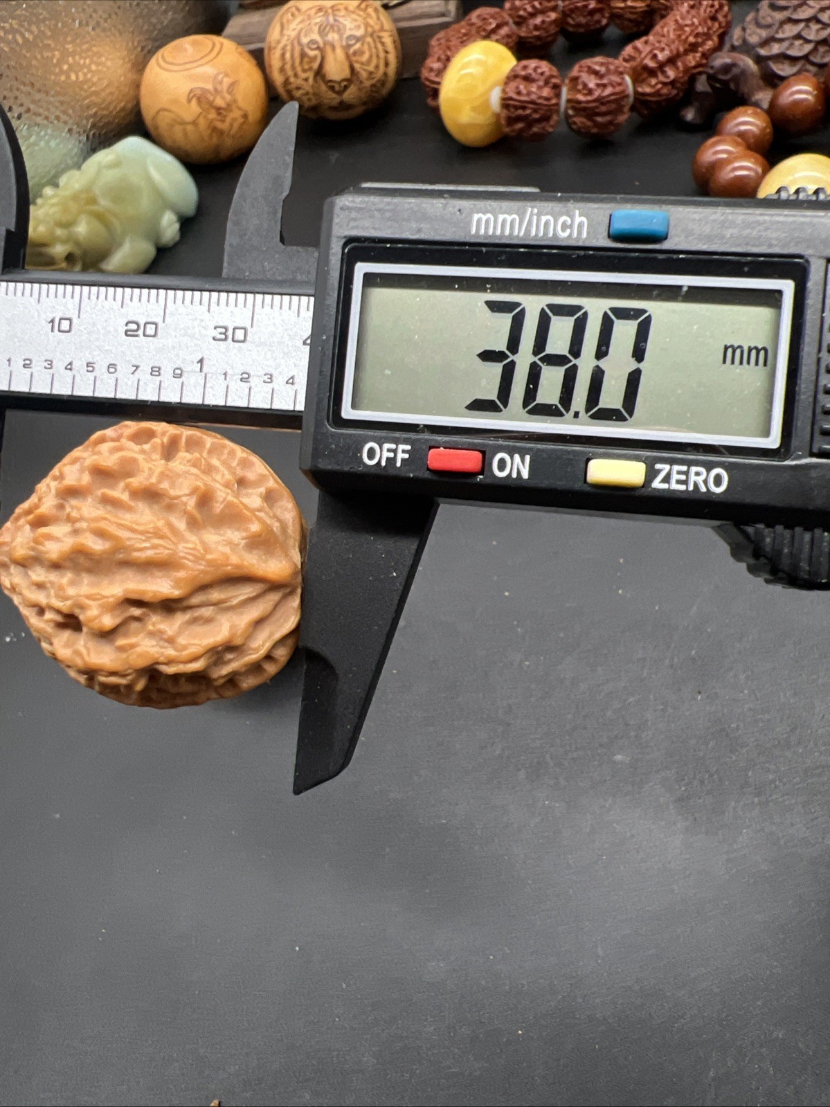 Pair of Match Chinese Health Small Walnut Collection精配文玩核桃🐉龙脊纹秋子小手捻
