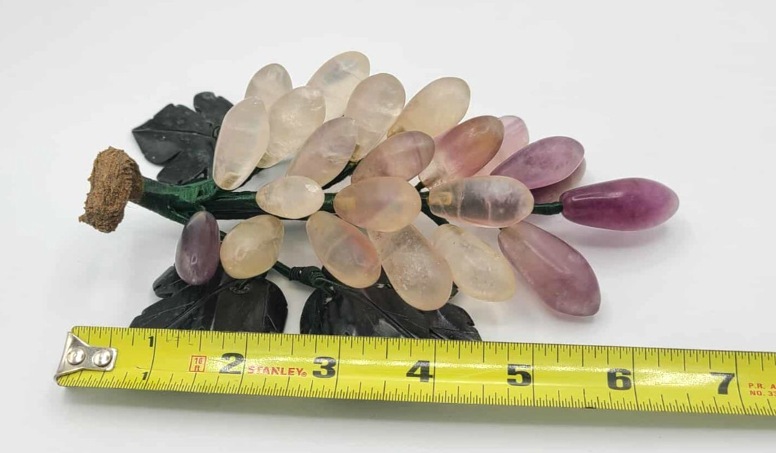 Vtg 1950’s Grape Cluster Hand Carved & Polished Quartz Grapes, Jade Leaves ~6.5″