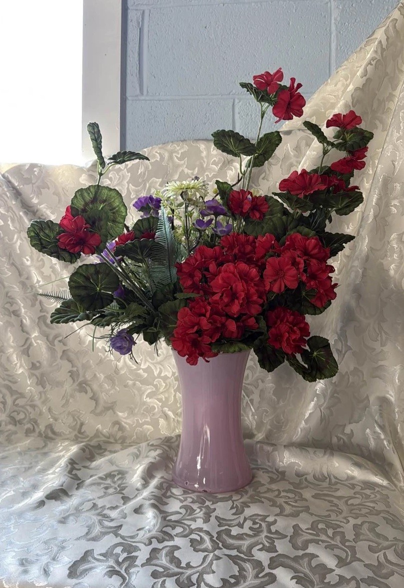 Vintage Silk Red Geranium Flowers Bouquet Arrangement in Pink Vase Decor 22” -EB