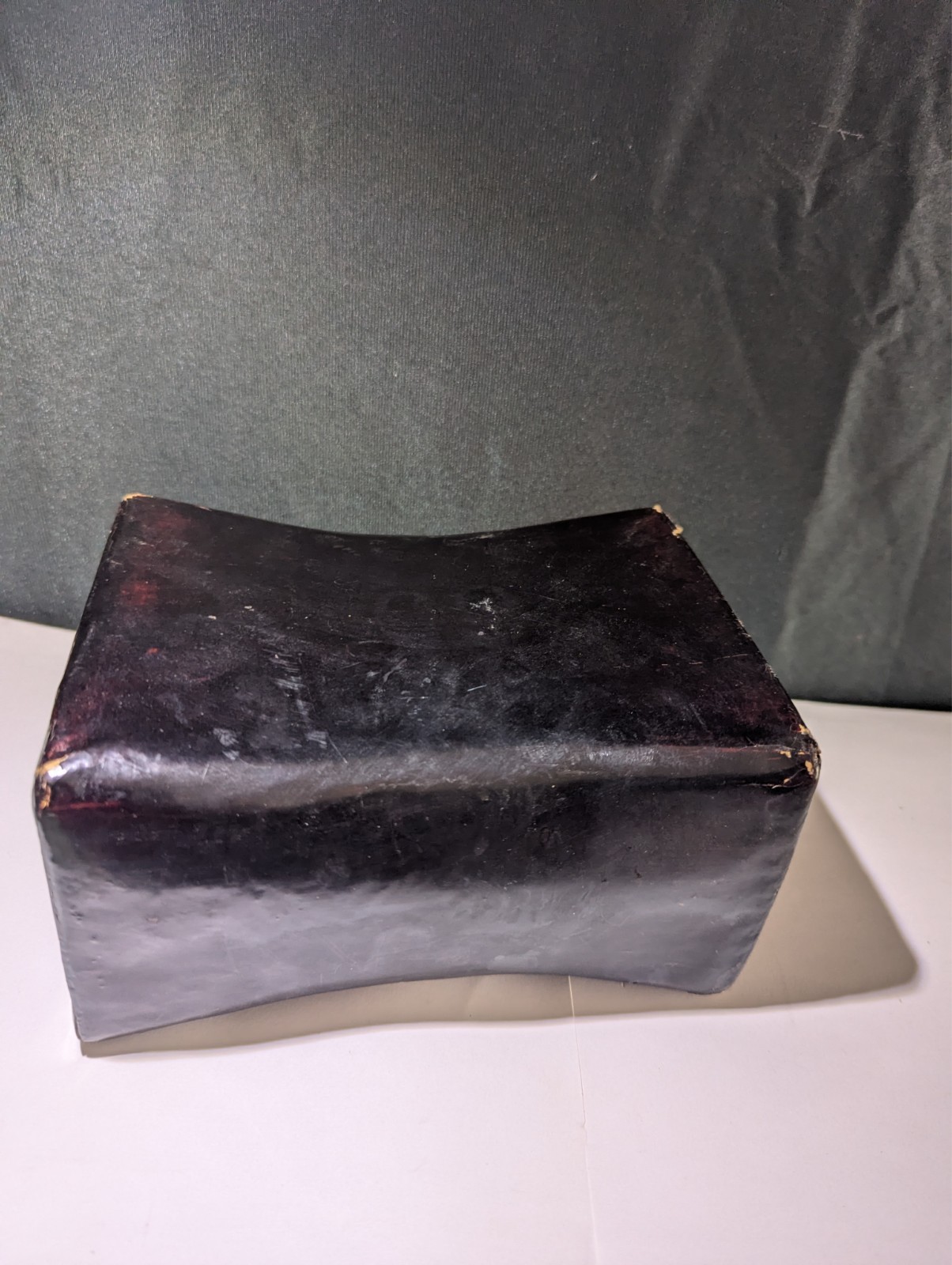 ANTIQUE CHINESE BLACK LACQUERED LEATHER OPIUM PILLOW GEISHA ASIAN DECOR TREES