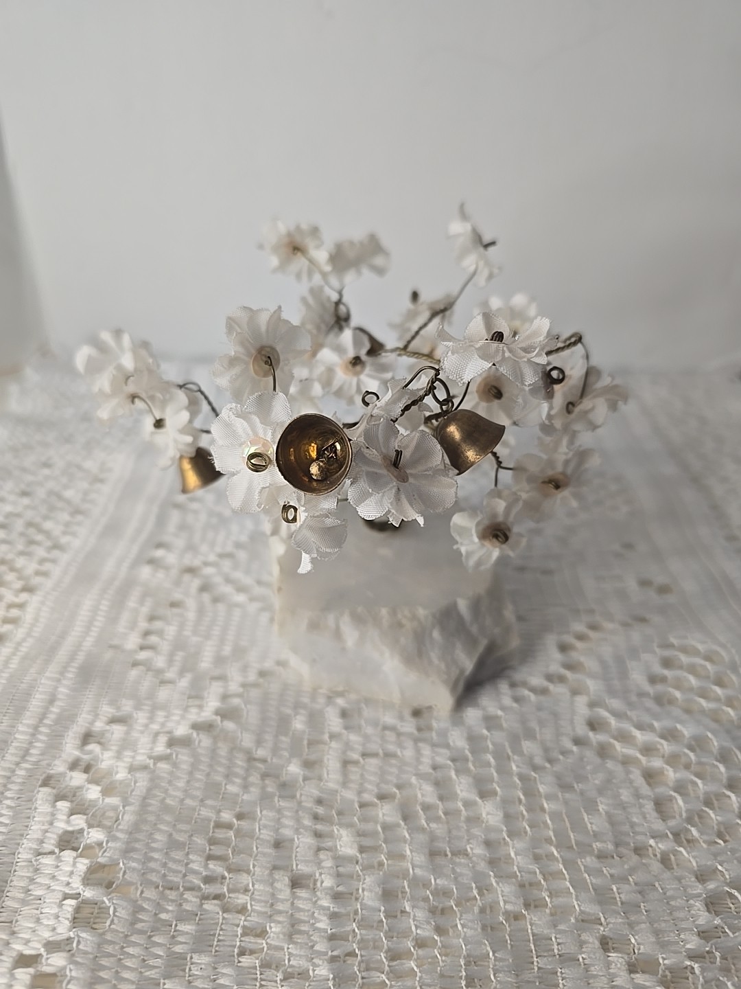 VTG Bonsai Prosperity Tree White Blossom Flowers Brass Bells Stone Base