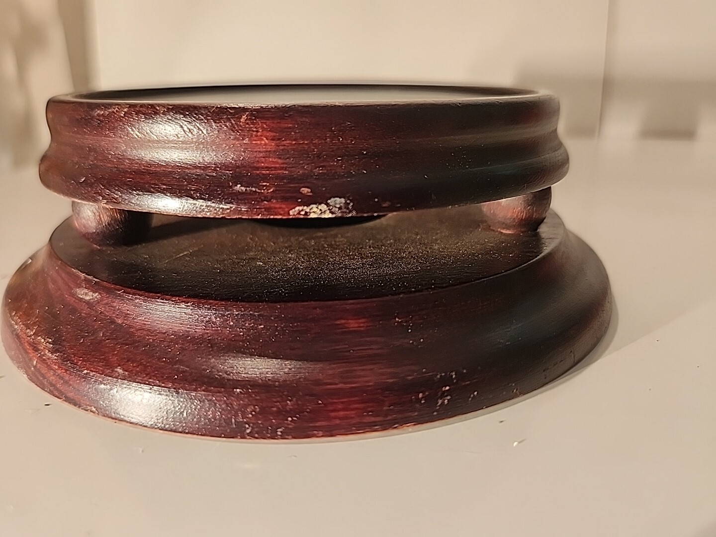 CHINESE ASIAN WOOD DARK COLOR PLANT VASE LAMP ROUND STAND 5.5″, 3.75″ INSET J-7