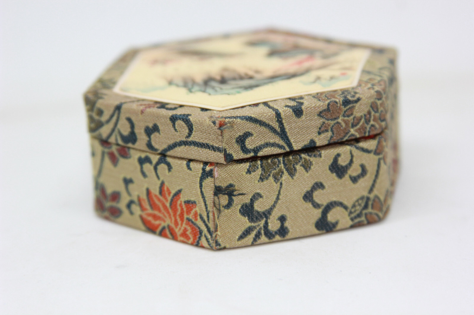 Vtg trinket box Chinese Lidded Decorative Jewelry Box Floral Cloth trinket box