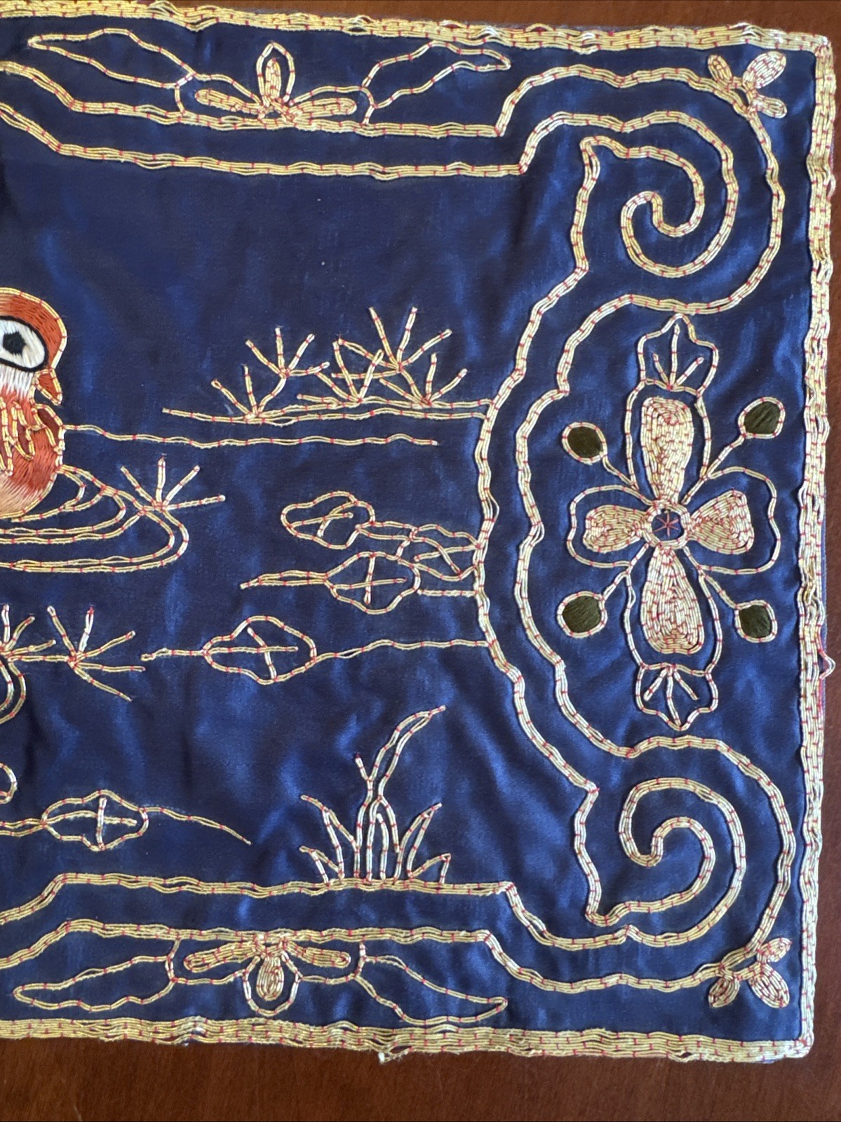 Chinese Golden Cloud Hand Embroidered Blue & Gold Silk Table Mat Ducks 9”x16”