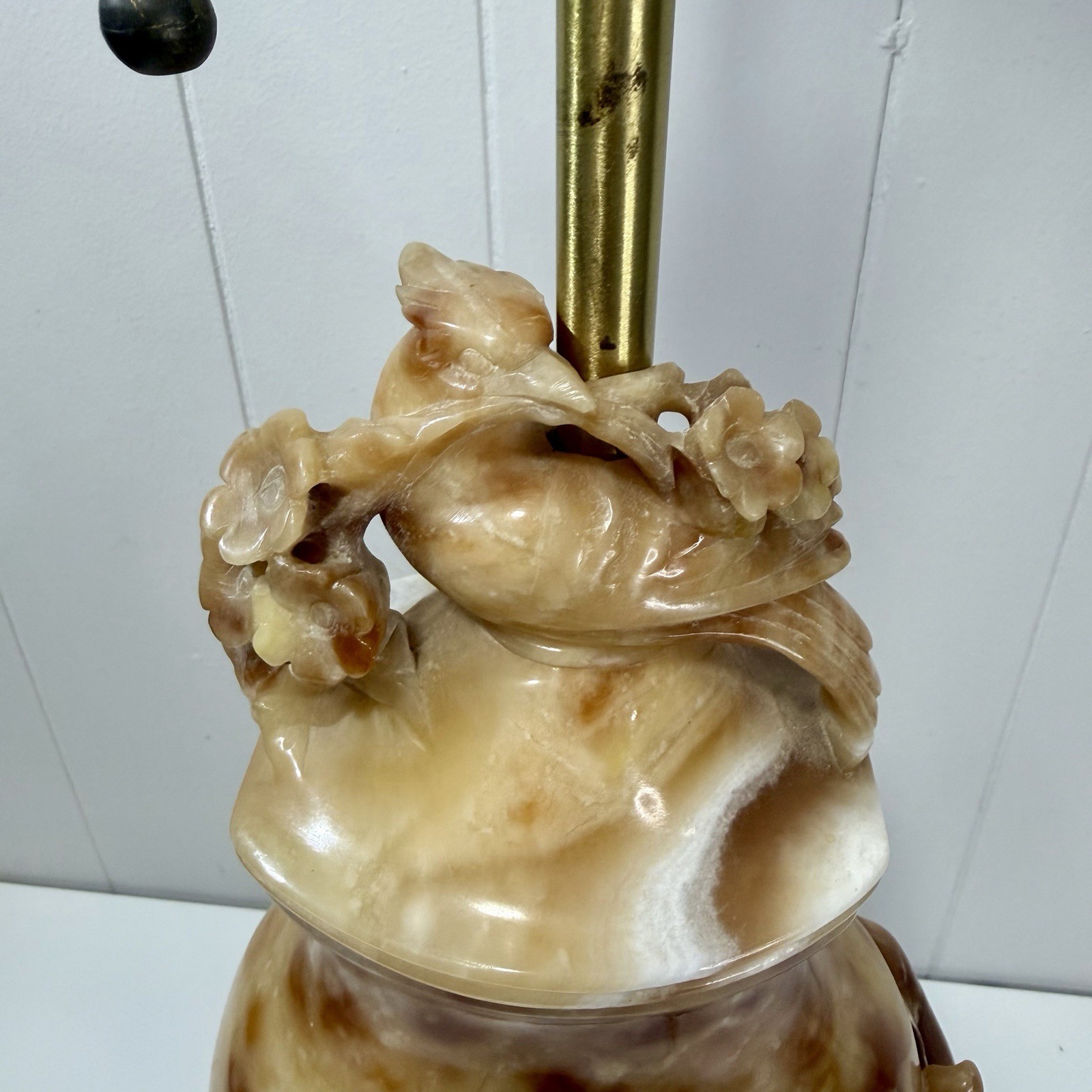 Rare Vintage Chinese Hand-Carved Soapstone Floral and Table Lamp