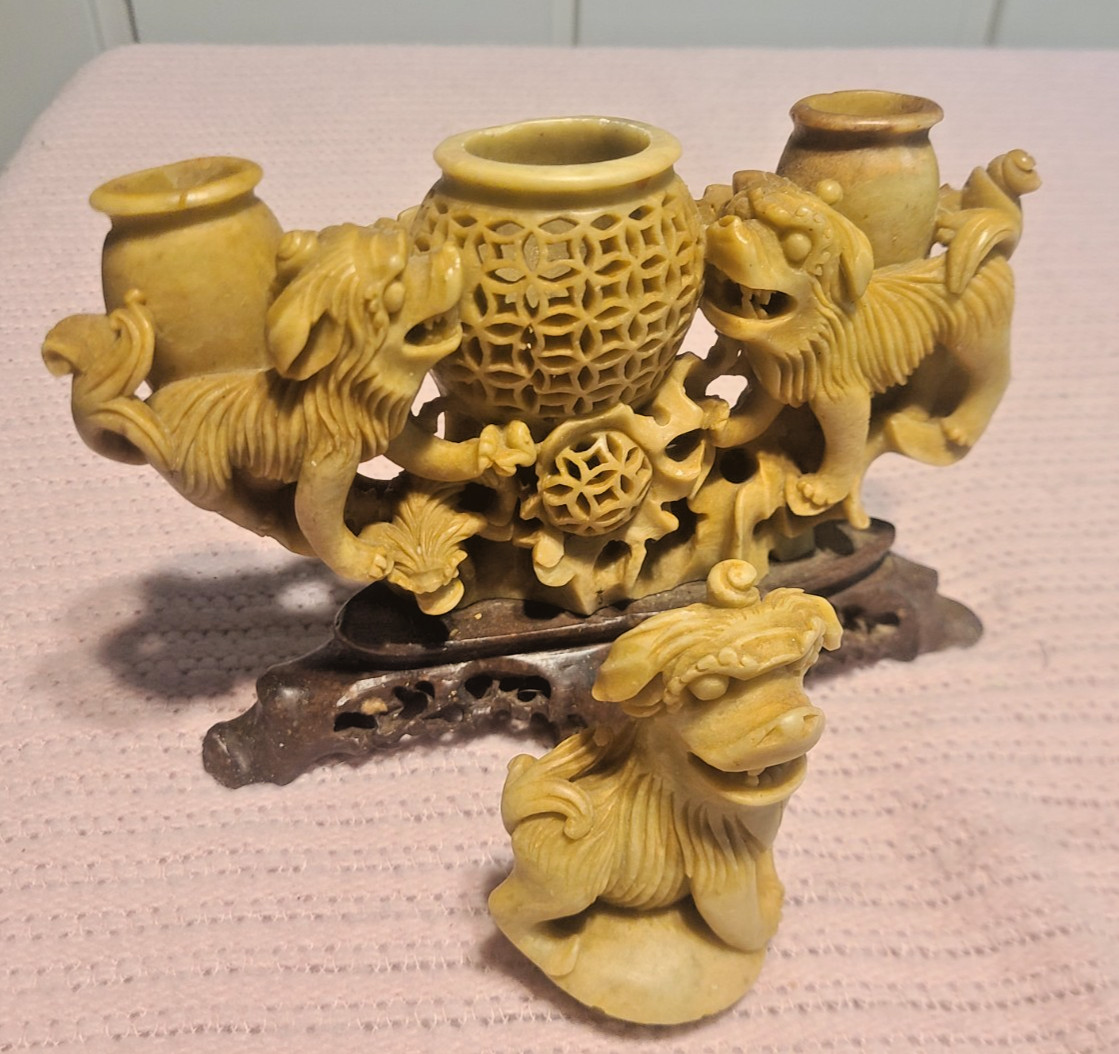 VINTAGE HAND CARVED SOAP STONE INCENSE BURNER FOO DOGS 8″ x 8 1/2″