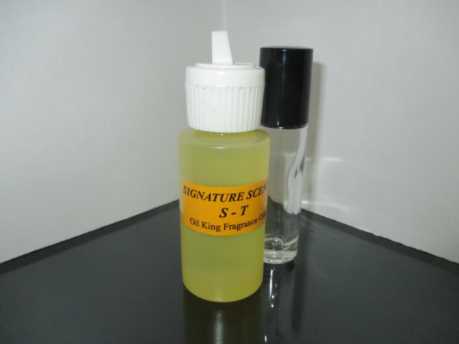1oz. POPULAR LONG LASTING FRAGRANCE OIL SCENTS ” T ” for LOTIONS and ROLL-ONS.