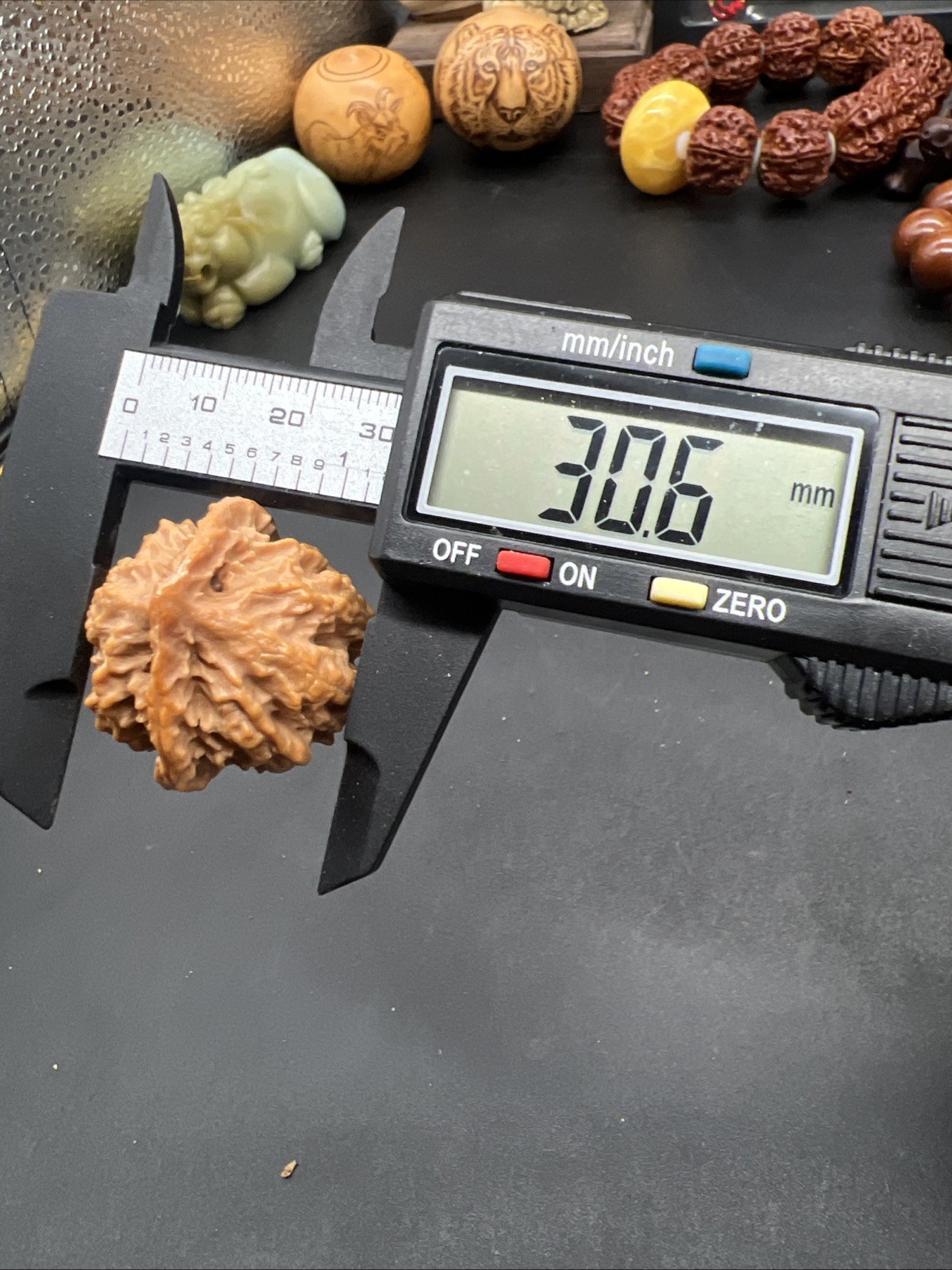 Pair of Match Chinese Health Small Walnut Collection精配文玩核桃🐉龙脊纹秋子小手捻