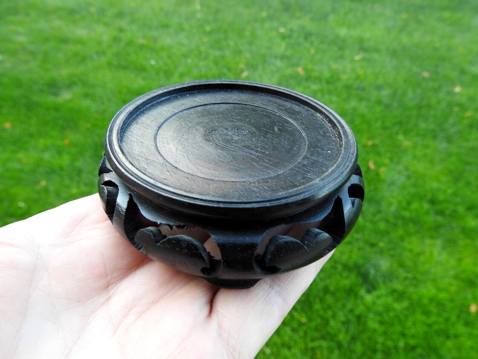 Vintage Chinese Black Lacquered Fruitwood Carved Wooden Display Stand 1 3/8″ T