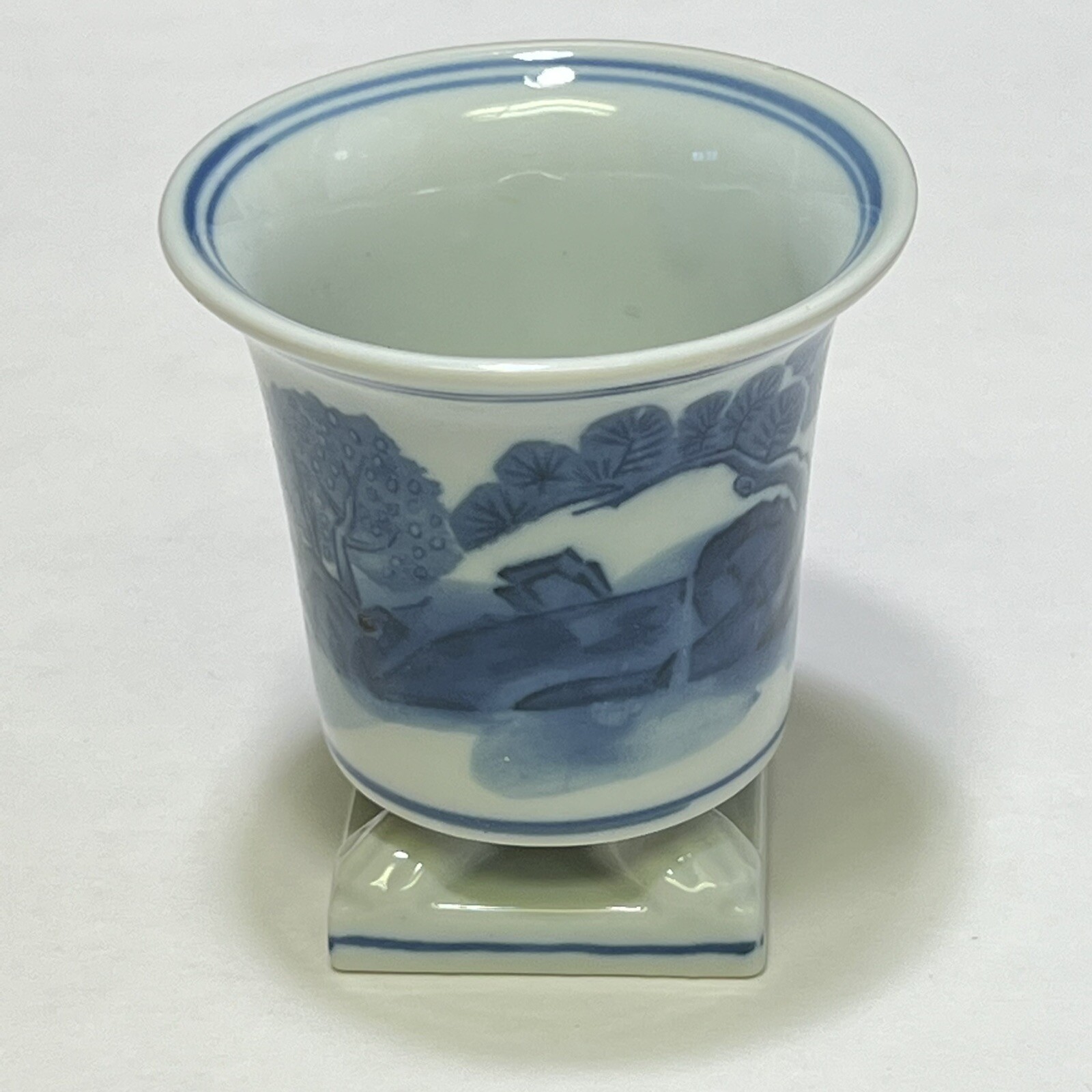 Chinese Footed Brush Pot Cup Blue White Porcelain 3.25″