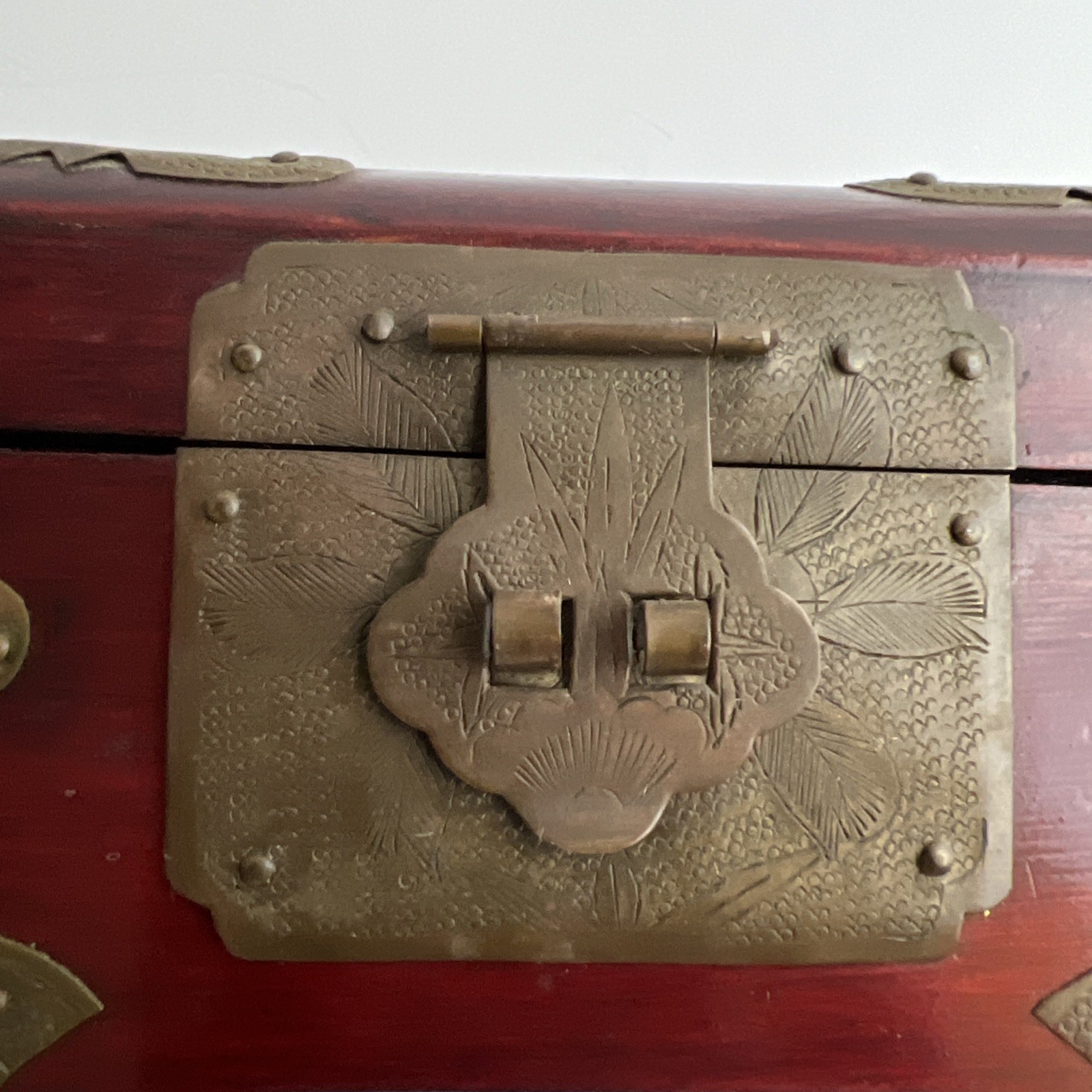 Rare Vintage Chinese Mahogany Jewel Box Chased Brass Accent Lock Jade Medallion