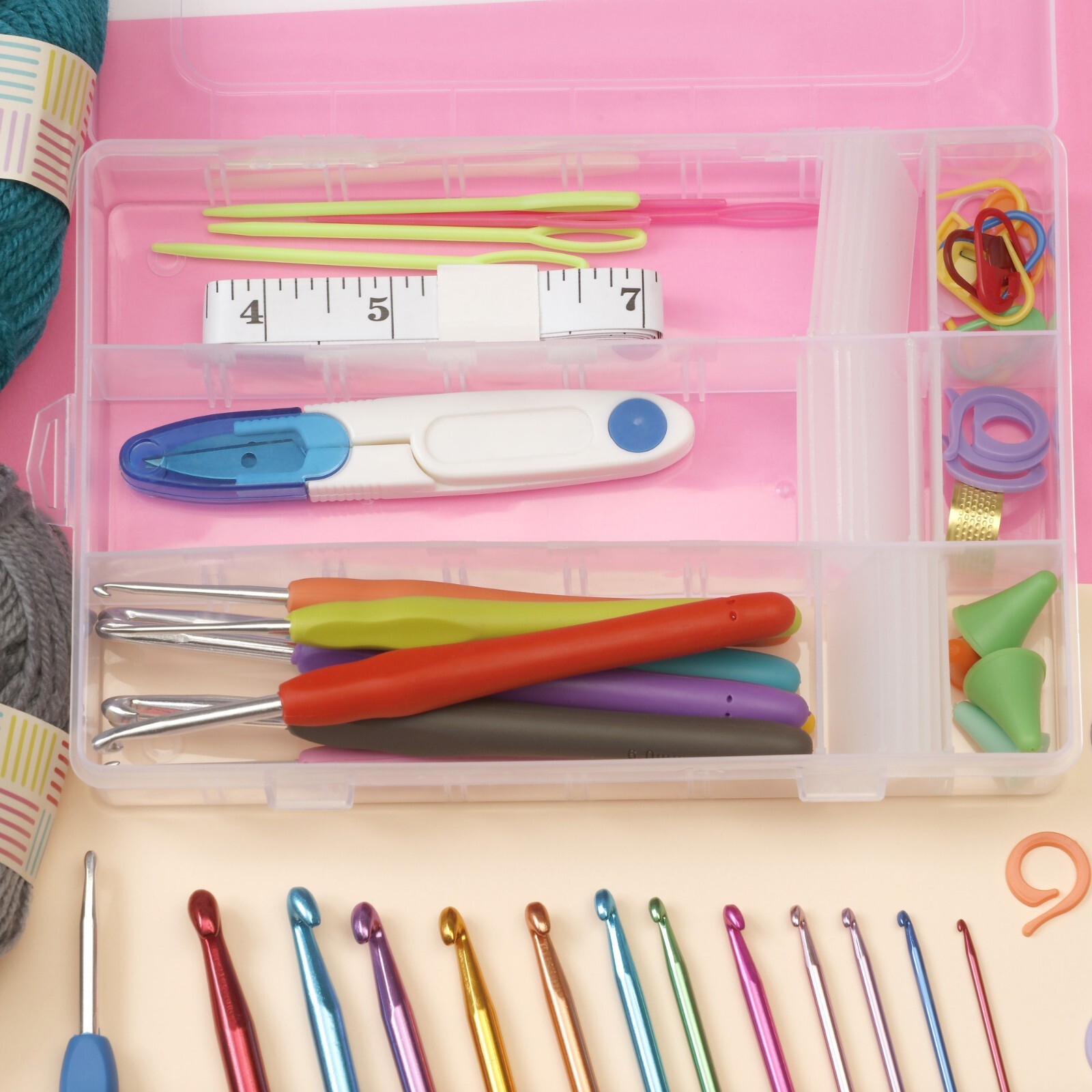 Incraftables Crochet Kit for Beginners, Crocheting Set with Hooks & Supplies