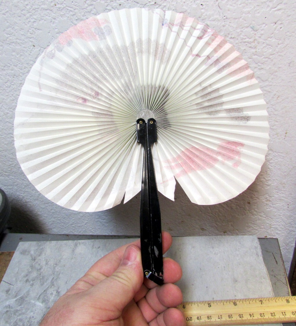 vintage Chinese paper & metal hand held fan, Cat & fish design, great decor