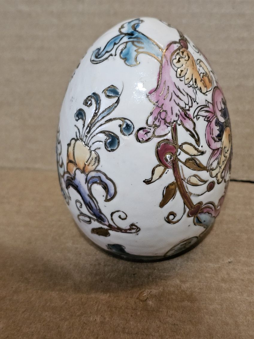 Vintage 4.5×3 Inch Chinese Porcelain Egg Textured Hand Painted With Gold Trim