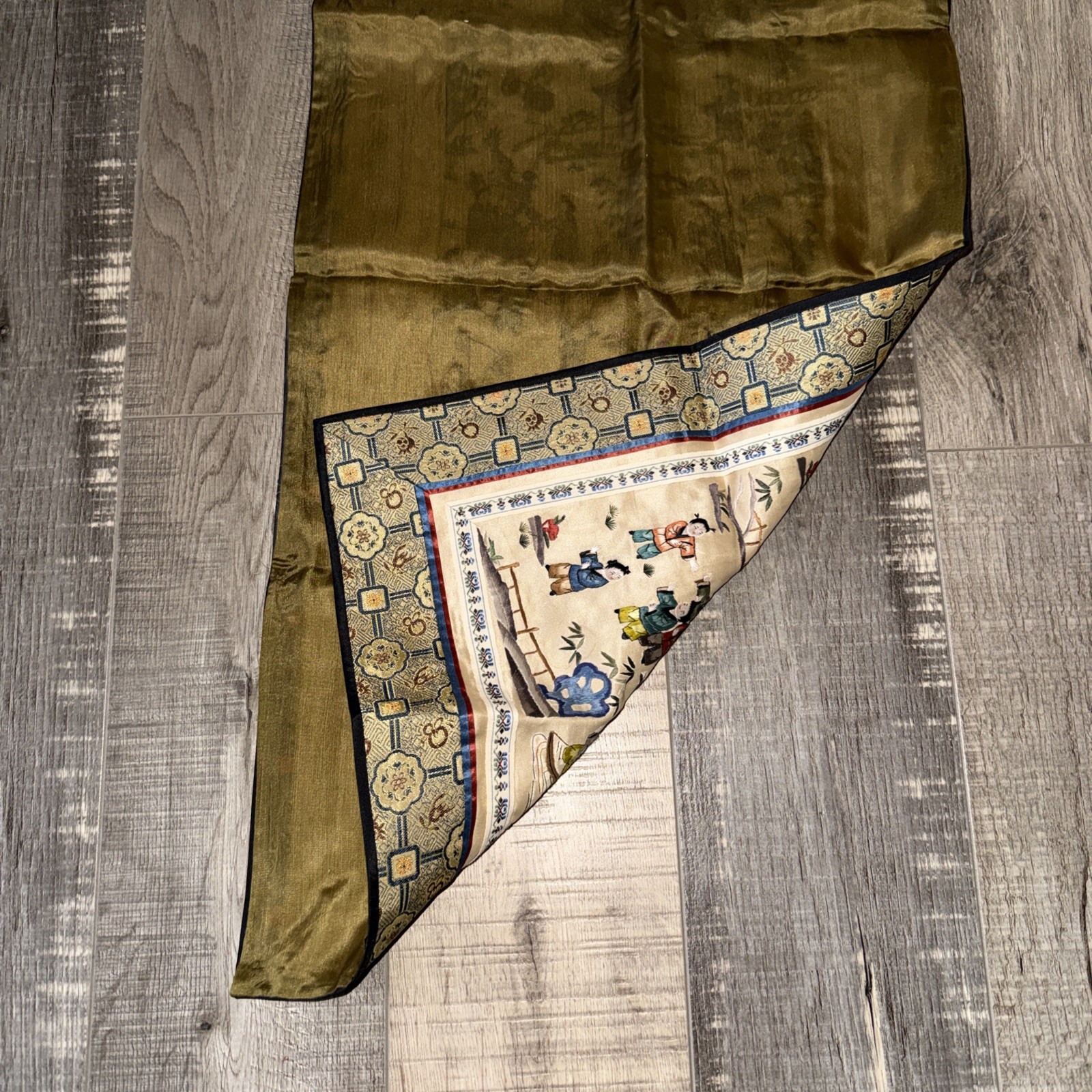 Chinese Silk Embroidered Tapestry Wall Hanging Art Panel 13″ x 26”🔥👀