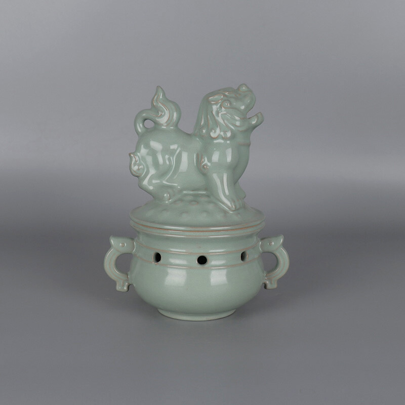 7.4″ China Porcelain Ru Kiln Cracked Glaze Animal Foo Fu Dog Lion Incense Burner