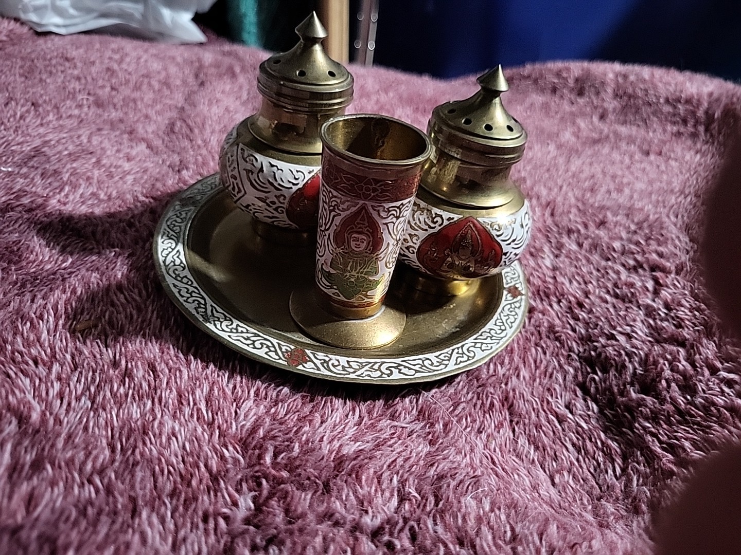 Vtg. Cloisonne Enameled Salt and Pepper Shaker SetTray And Toothpick Holder B17