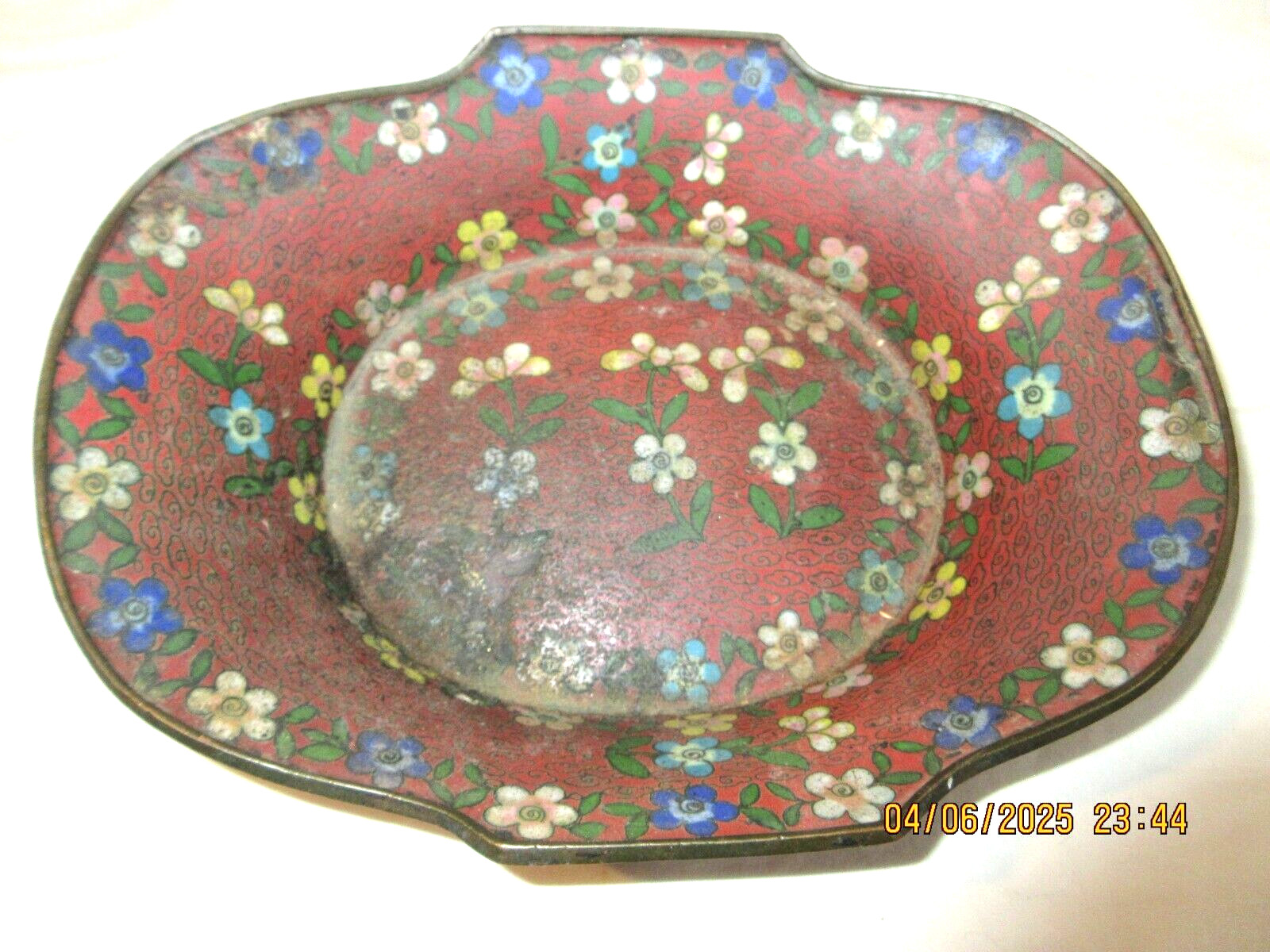 ANTIQUE~RARE STYLE IN CHINESE CLOISONNE~ FLORAL PATTERN BOWL~9 3/8″ X 7 3/8″