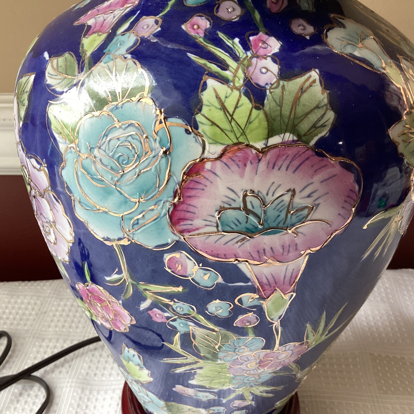 Vintage Chinese Cobalt Blue Porcelain Floral Vase Lamp Chinoiserie 16″ Working