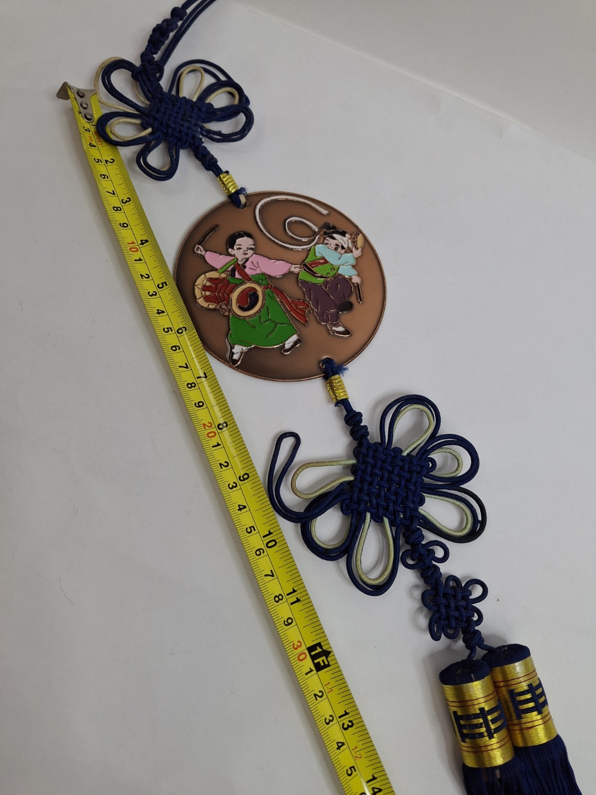 Vtg Trad Korean Lucky Knots Wall Hanging Decor Silk Tassels Colorful Dancers
