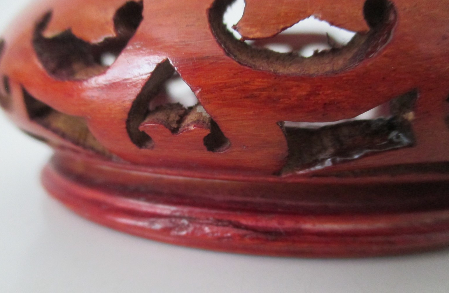 Chinese Rosewood Round Hand Carved 4.5″ Stand for Base 3.5″ W x 1.75″ T Vtg AZB